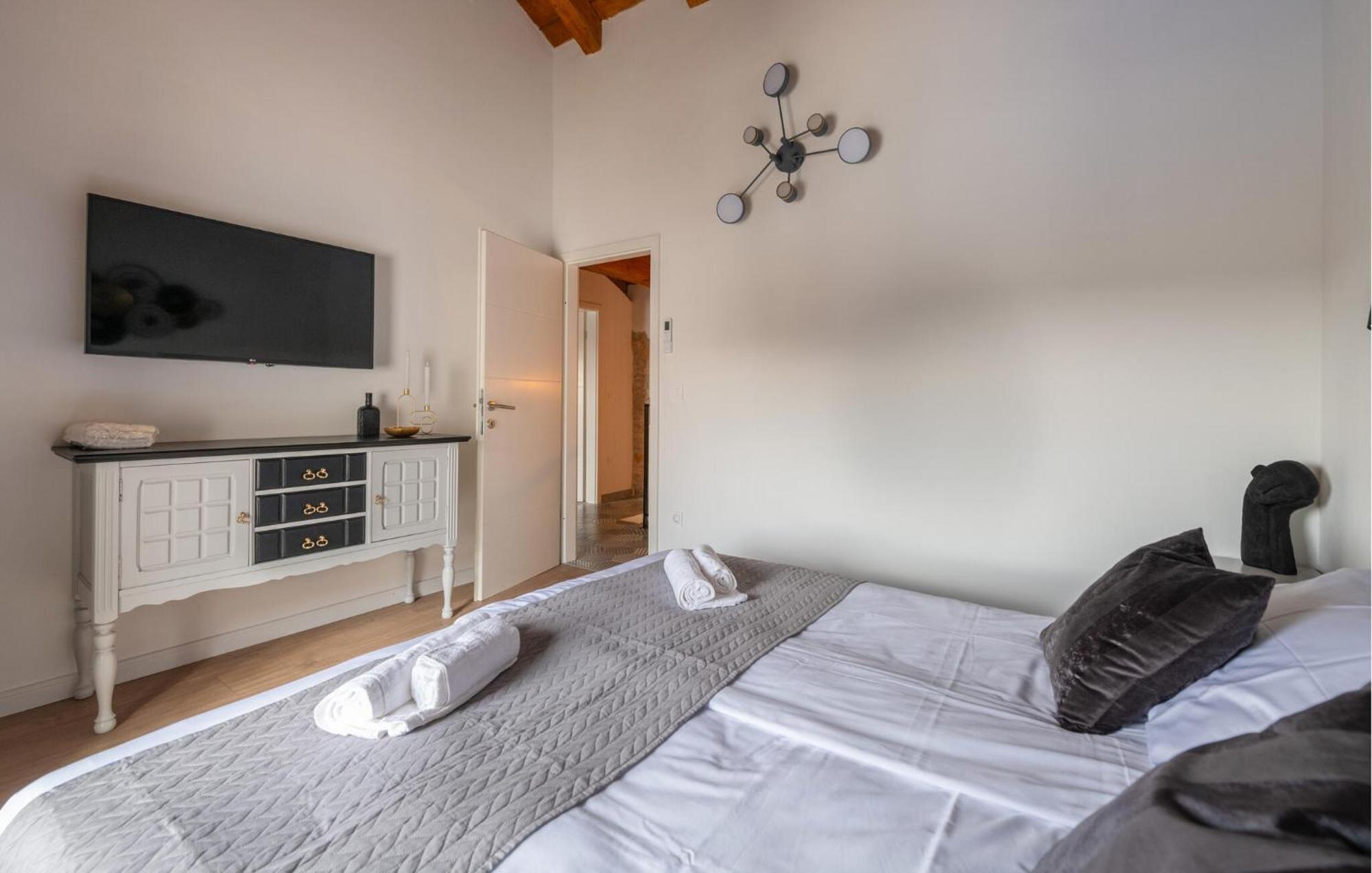 Lovely Home In Vidulini With Kitchen Exteriör bild